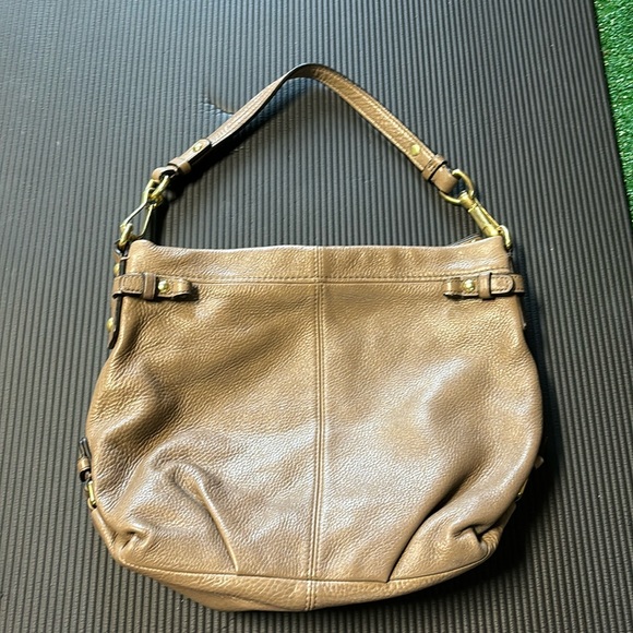 Coach Tan Leather Shoulder Bag - Picture 1 of 5